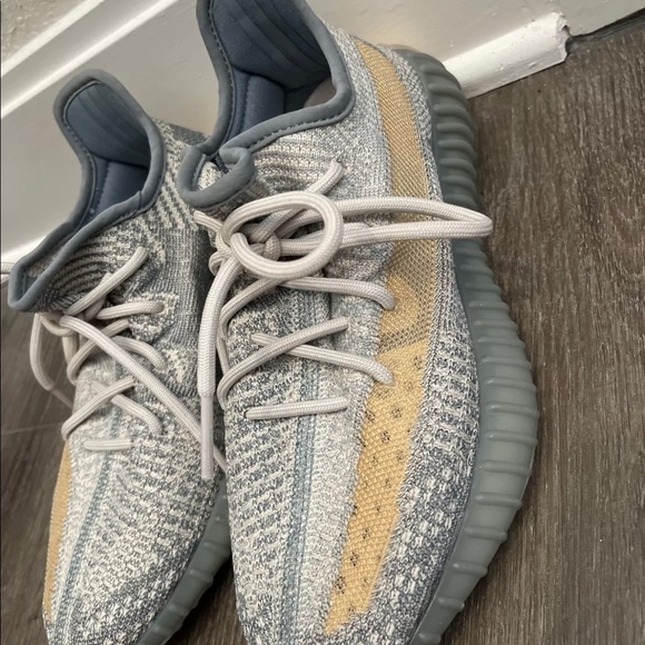Yeezy Boost Israfil size 6.5 mens - Picture 3 of 8